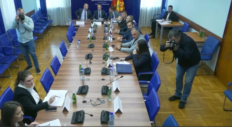Depoziti građana rastu, ali kamate na štednju ostaju niske