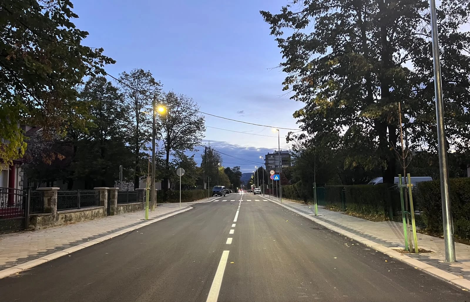 Otvorena ulica bez pompe, fotografisanja i šetkanja - neka smo i to dočekali!