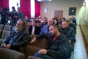 wp_20151125_12_21_13_pro