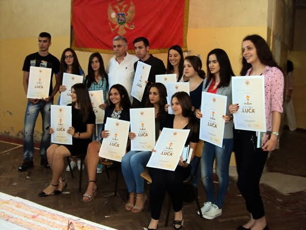 djak_naslovna