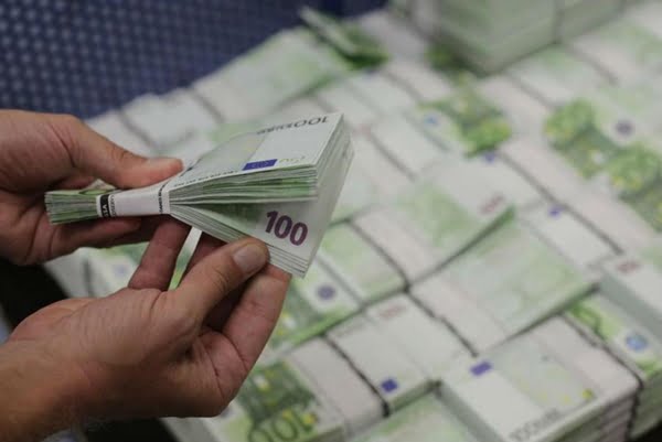 euro_novac_reuters_main1