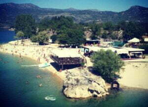 13882143_915040131976092_7617625269412631571_n