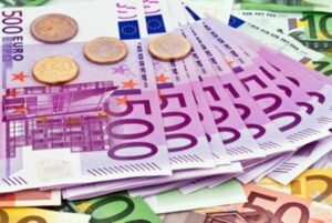 82368-novac-euro-foto-shutterstock-2