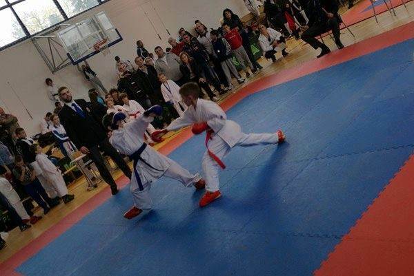 karate_naslovna