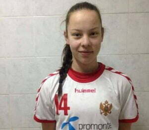 17198816_10208560080975155_77125348_n