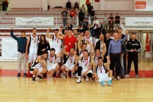 18762340_10207466805108616_501721194_n