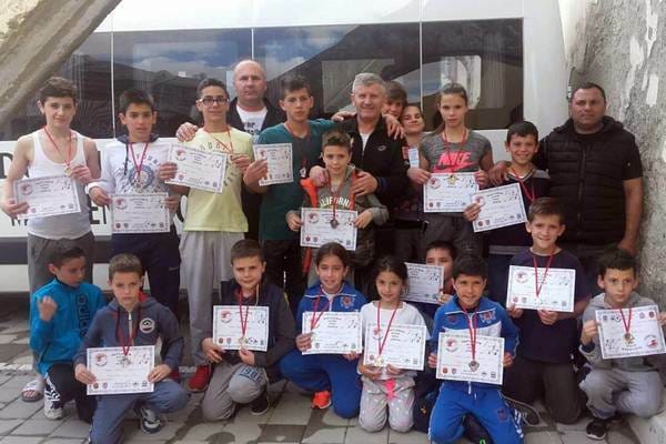 akademik_takmicari_naslovna1