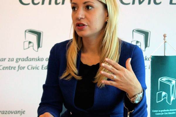 ana_nenezic