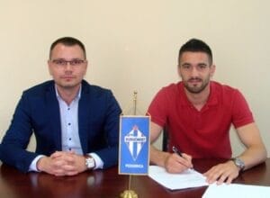 38325739727faf2c4bafe082a7082950