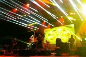 samostalni_referenti