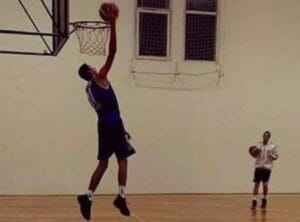 a8cf7c237509a22a78e785666bd630ca_xl