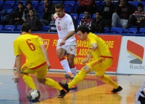 0000001859_1050_624_cut