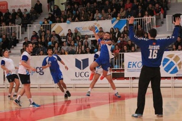 5a1fdaf3-dadc-41f9-a2f5-4f870a0a0a64-unisport-preview