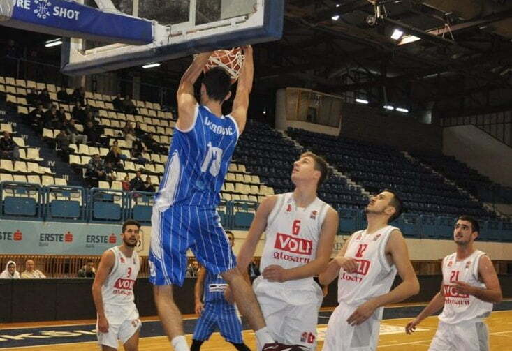 igor-cvorovic-kucanje-vs-lovcen-foto-z-sapuric-768x710