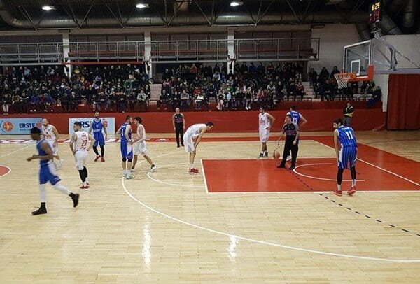 27496268_10155215255077727_2059395306_n