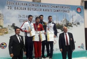 img-40ceeb1b4d50353ccb34582bec59e0d7-v