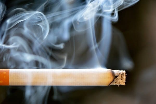 cigarette-666937_960_720