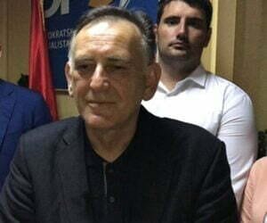 33649345_10211673630211940_1991600975382577152_n