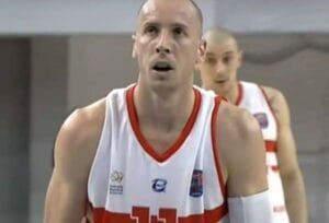 36455639_10155567833292727_7116730285139427328_n