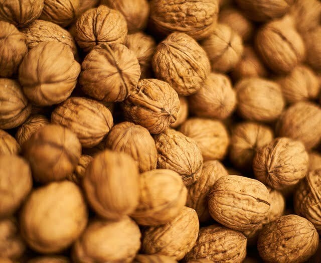 dried-fruit-1819487_640