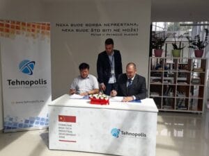 img-4eb91e8bdc20ca024f042aeafe598aee-v