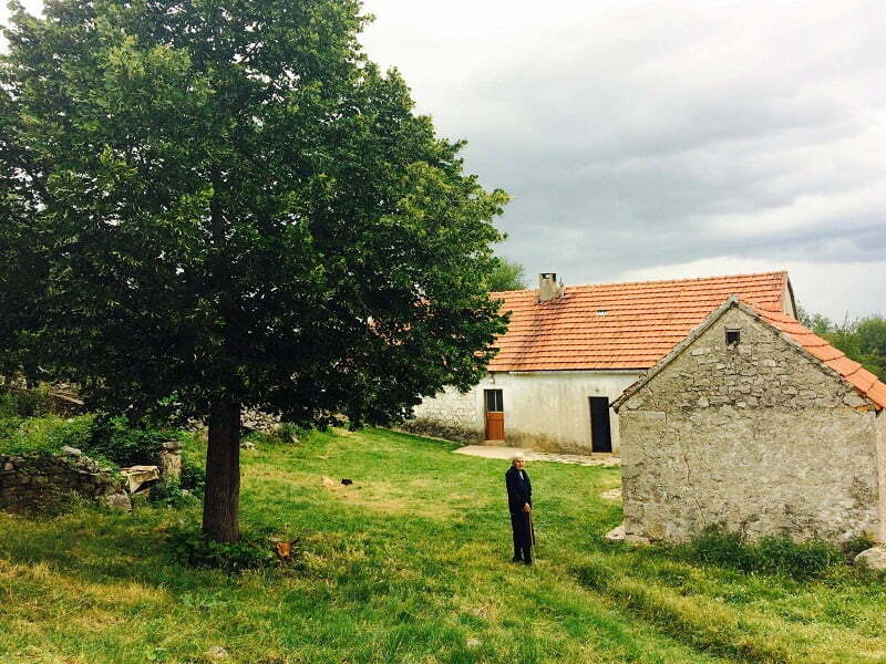 macavare_naslovna