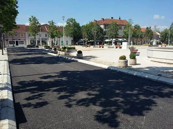 trg_naslovna1