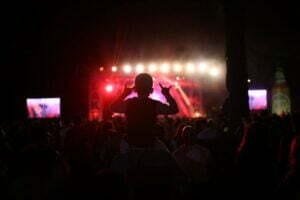 39010455_10213374077408934_1306959759353577472_n