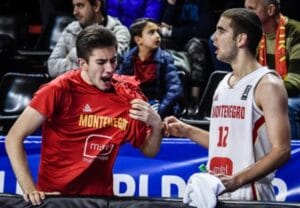 260a377b1372a350aef964c131bb04de_xl