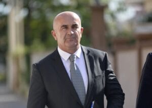 27b4275cdf67fac8ef7af010ec180724_l