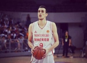 f65bfcd653077e9201bd7a9d3d7476e5_xl