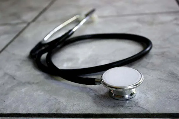 doctor-3264979_960_720