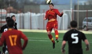 0000002059_1050_624_cut