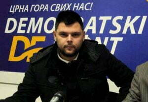 12721544_879450528834516_1504767798_n