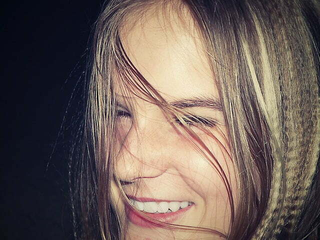 hair-917606_640