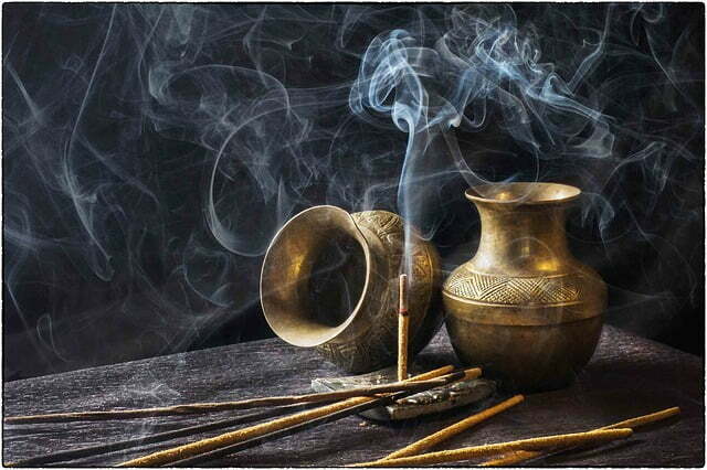 incense-1961430_640