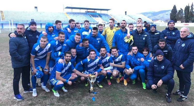 plavi_8