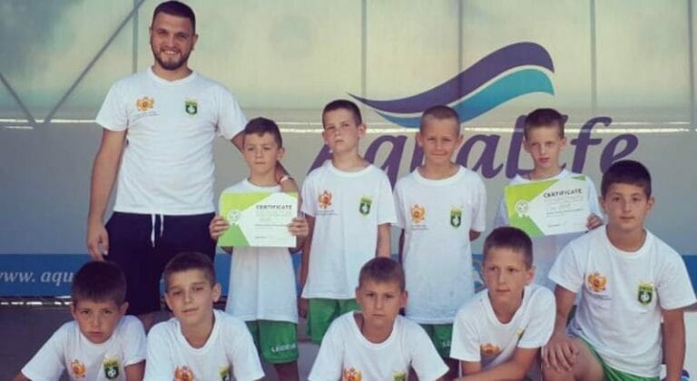 58420225_804894719875631_4546868450760327168_n