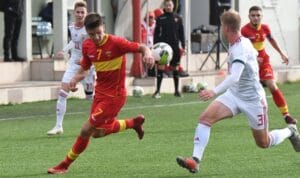 0000002871_1050_624_cut