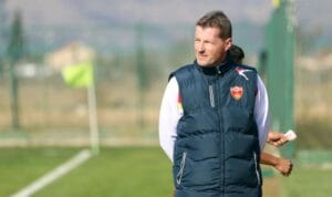 0000002990_1050_624_cut