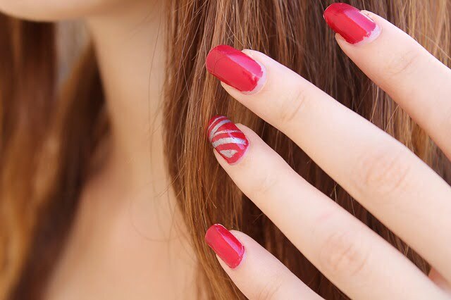 nail-polish-1677561_640