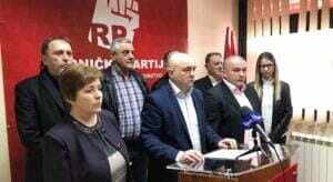 53048080_782013332167076_4942884686222327808_n_0