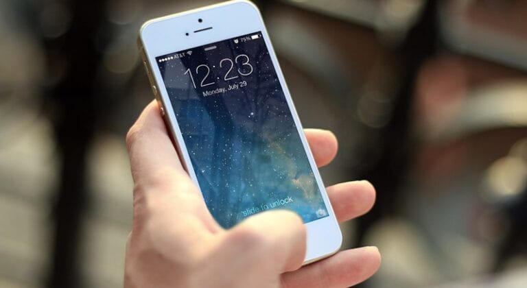 iphone-410324_960_720