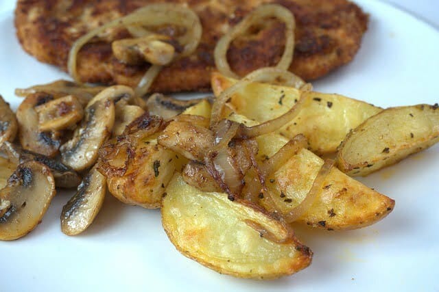 schnitzel-4265046_640