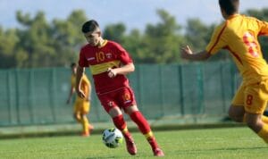 0000002826_1050_624_cut