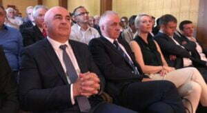 67663143_2365858440202001_5775000682465591296_n