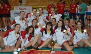 zenska-odbojkaska-kadetska-reprezentacija-crna-gora-balkansko-prvenstvo-kadetkinje-sampioni-prvaci-zlatna-medalja-02