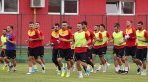 fudbaleri-trening-1000x555