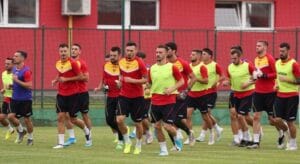 fudbaleri-trening-1000x555