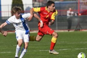 0000003278_1050_624_cut